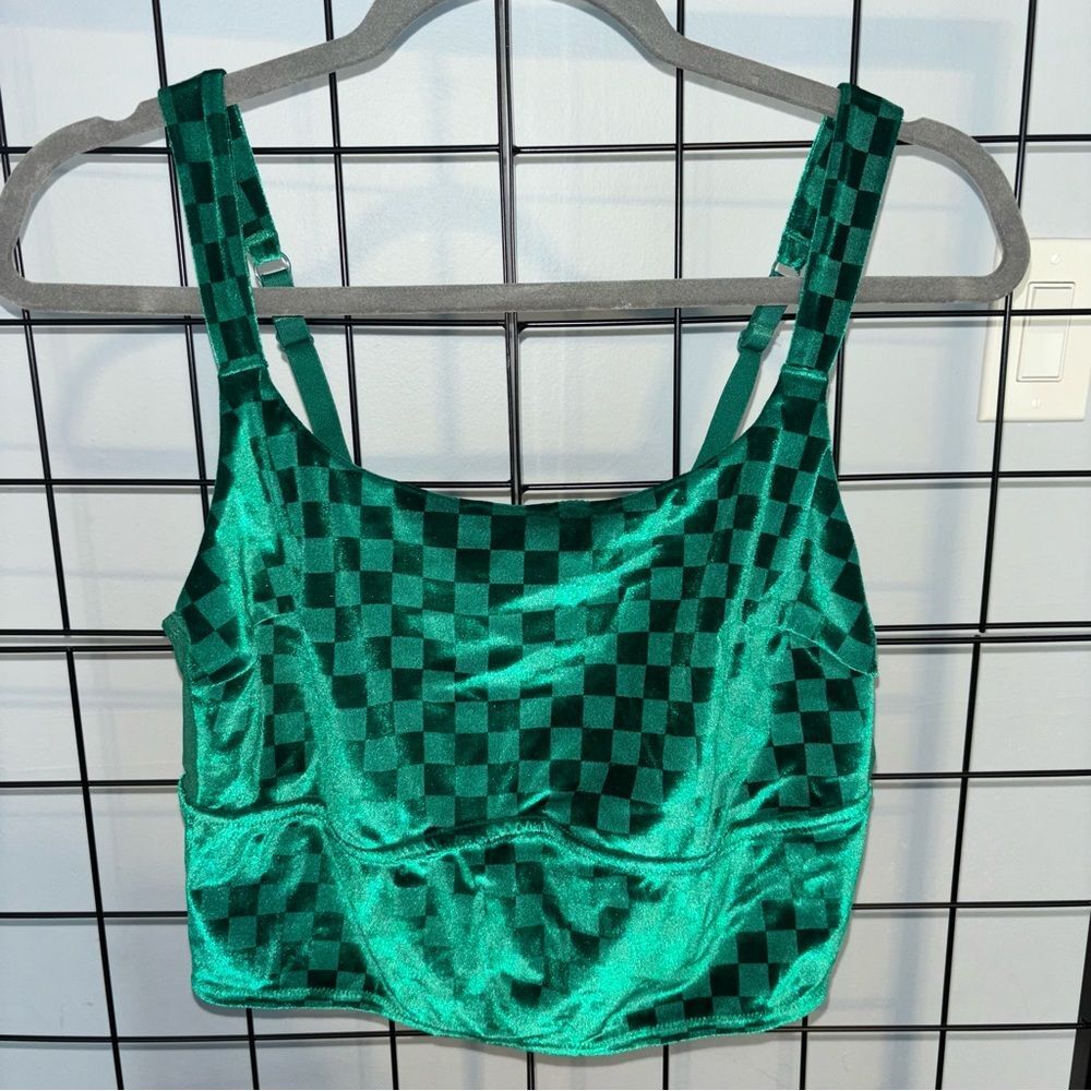 Colsie Vibrant Velvet Emerald Bralette NWOT